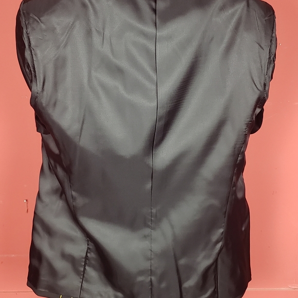 Lineage Performance Suit - Picture 4 of 12